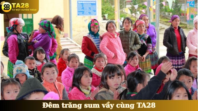 Đêm trăng sum vầy cùng TA28